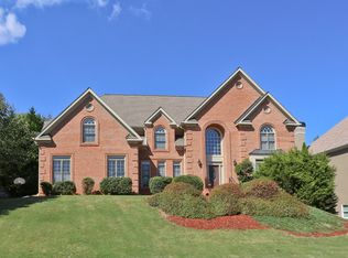 4569 Kettering Dr NE, Roswell, GA 30075