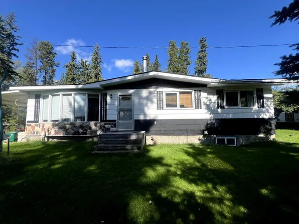 14530 Township Road 542, Yellowhead County, AB T7E 3J6