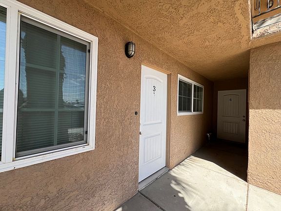 3rd image of 315 W Grace St APT 3