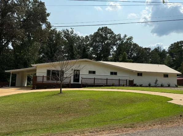 141 Houston Lake Rd, Fulton, MS 38843