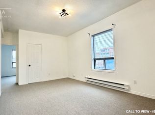 12 Glebemount Ave #1, Toronto, ON M4C3R3