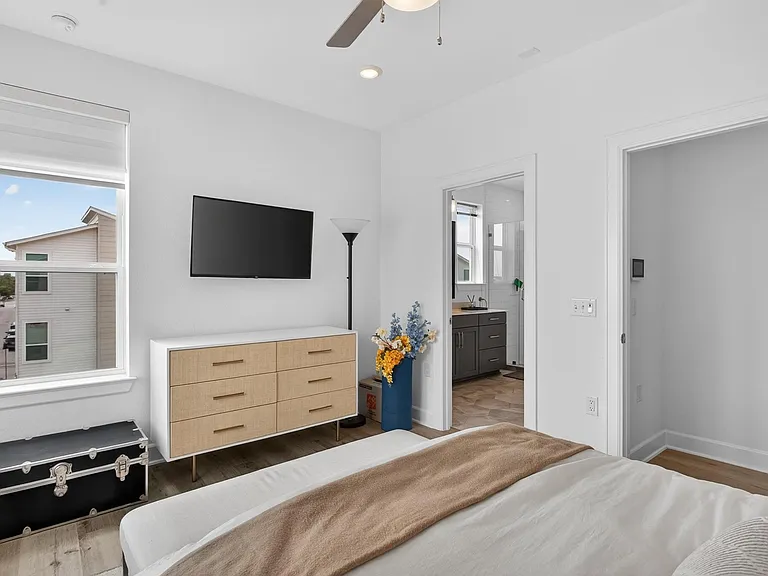 4206 Margarita St — Photo 19