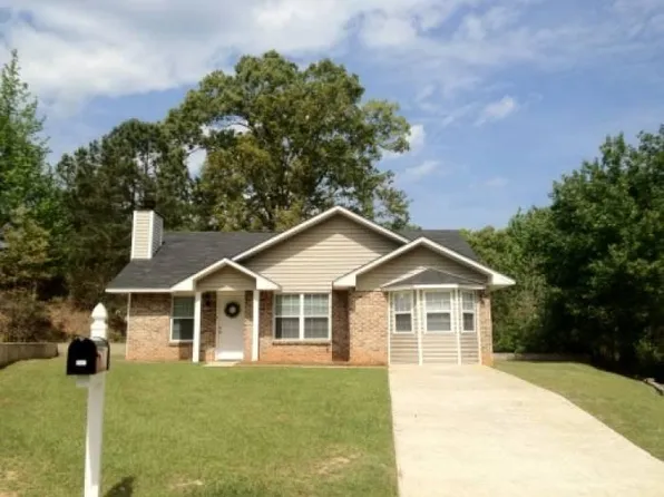 2817 Ridgecrest Dr, Hephzibah, GA 30815