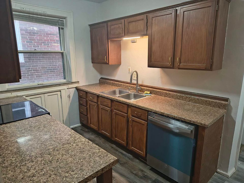 1st image of 5041 Mardel Ave #B