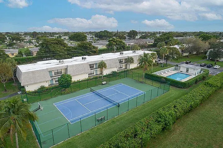 1220 Homewood Blvd #202-B — Photo 21