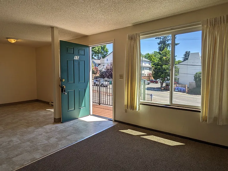 Chelsea Manor Apartments — Photo 57