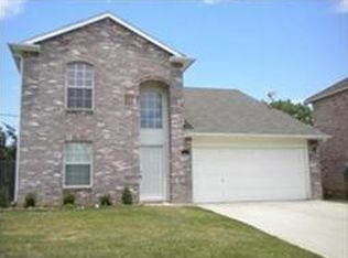 5712 Roundup Trl, Arlington, TX 76017