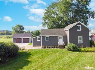 8243 Baldwin Rd, Swartz Creek, MI 48473