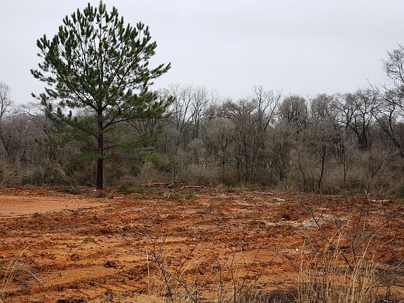 4th image of Lee Hwy