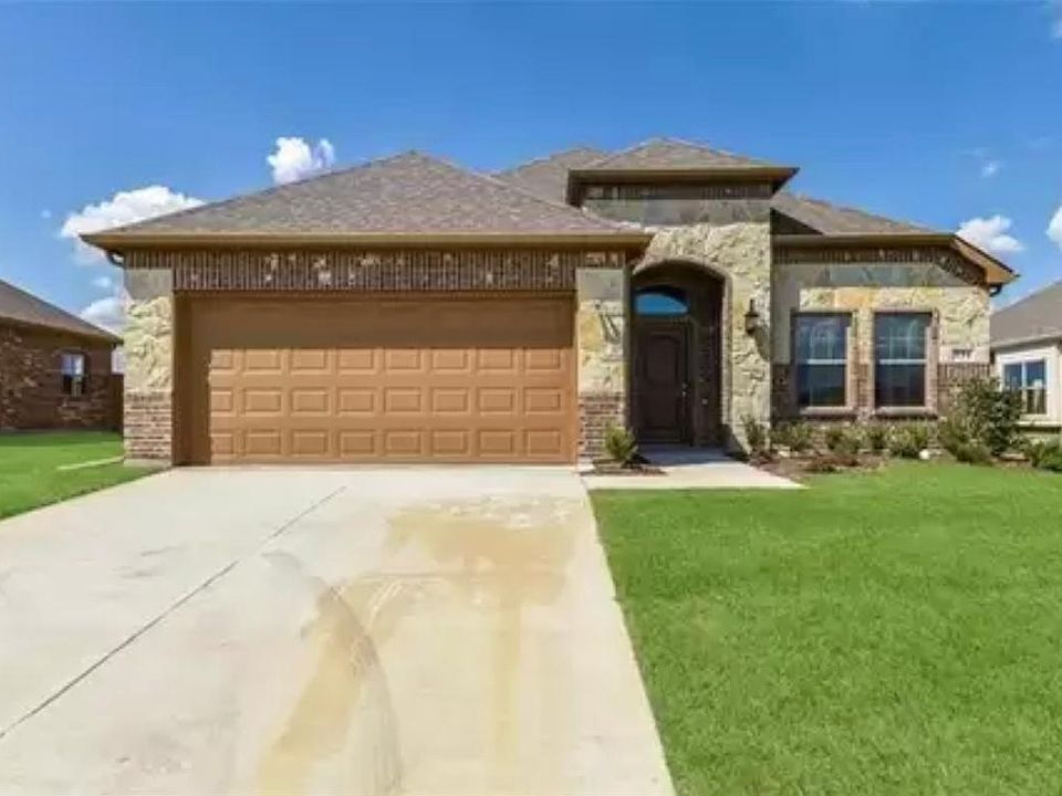 1st image of 331 Pecos Dr