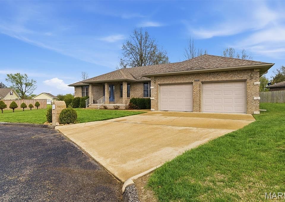 1st image of 1308M Lawson Cir