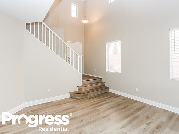 4th image of 10630 Shifting Breeze Ave
