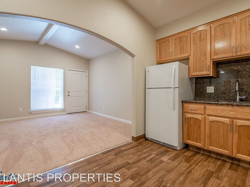 1st image of 2476 Karen Dr APT 2