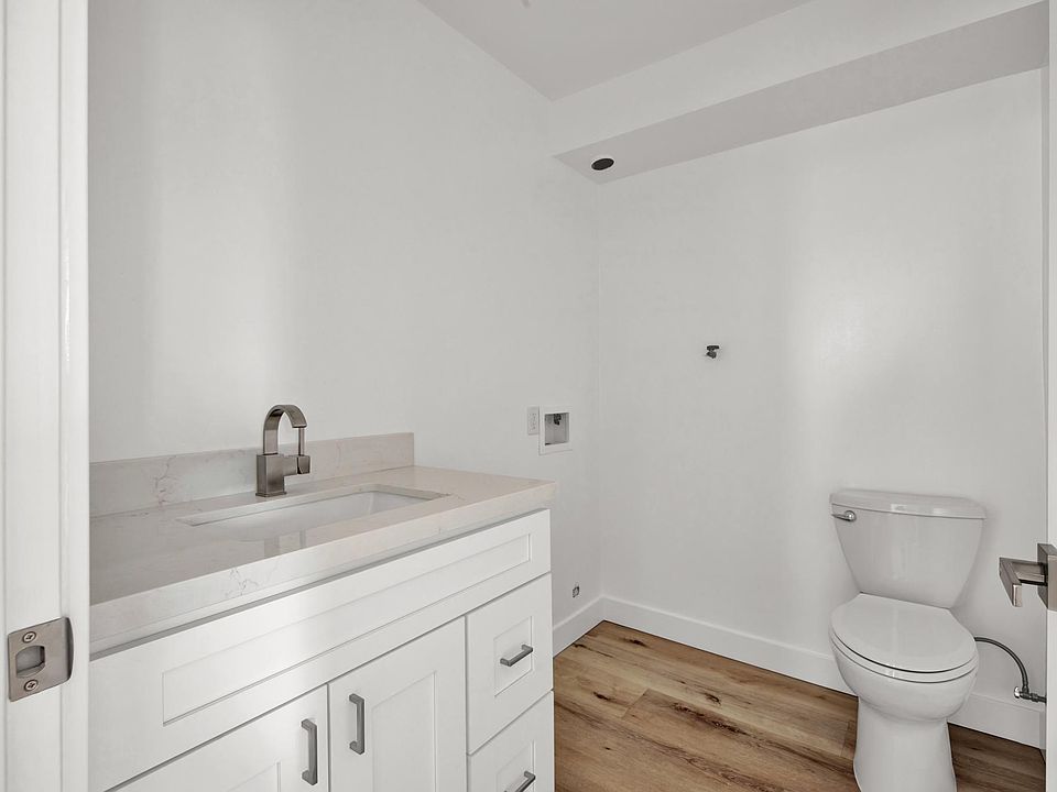 1st image of 7642 Wyngate St #1/2