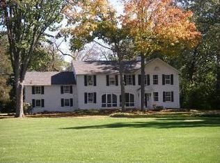 24462 W River Rd, Perrysburg, OH 43551