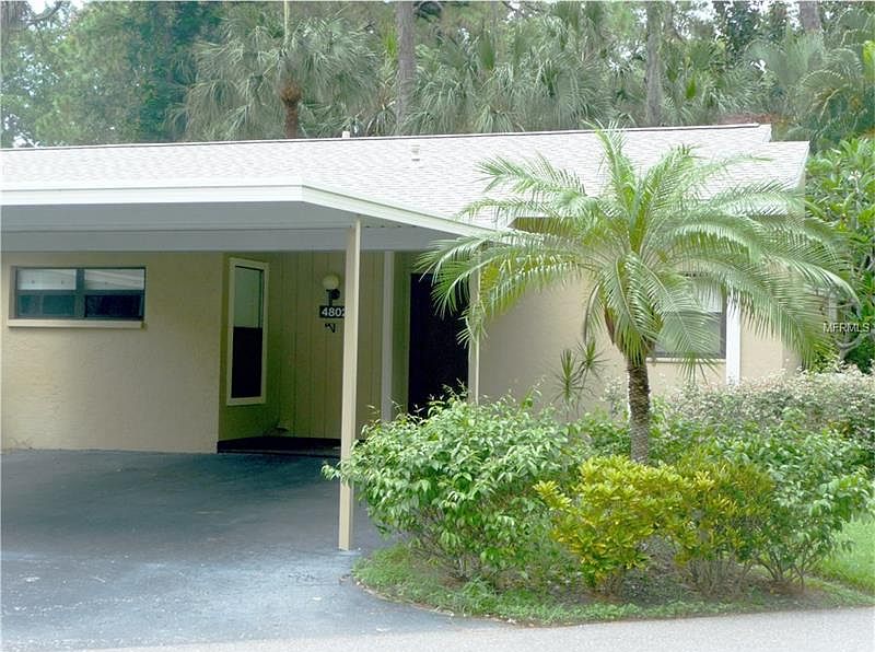 1st image of 4802 Village Gardens Dr