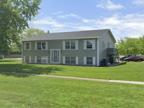 510 Powers Ct APT A, Yorkville, IL 60560