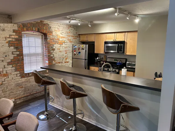 544 S Front St APT 210, Columbus, OH 43215