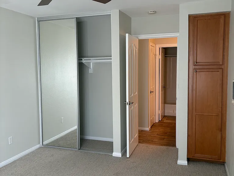 3030 Suncrest Dr #907 — Photo 9