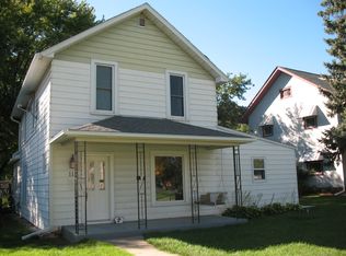 111 N 1st Ave, Logan, IA 51546