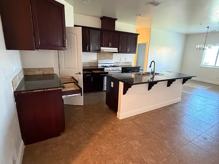 1391 Oso Dr — Photo 12