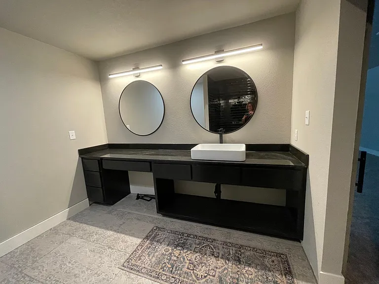 4220 Victoria Dr — Photo 24