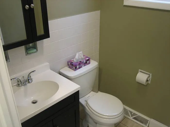 Remodeled Bath Main Floor