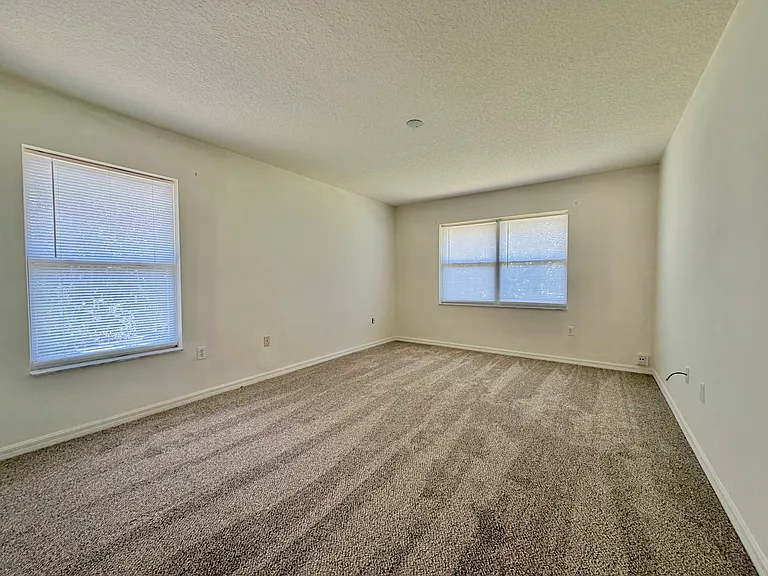 235 Pine Grove Dr — Photo 16