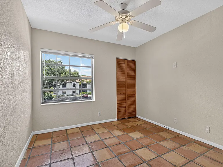 5451 Verona Dr #N — Photo 16