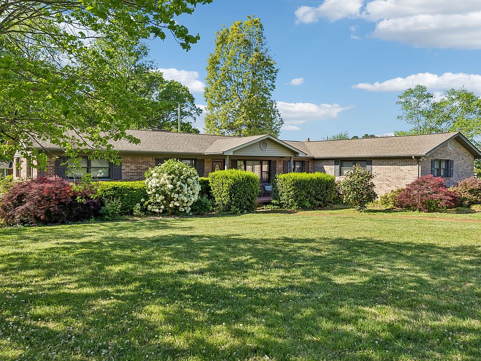 1st image of 205 Houghton Dr