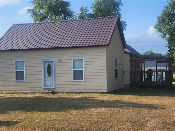 501 W Oak St, Weir, KS 66781