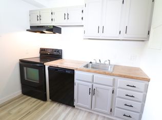 21 Larue St #3, Reeds Spring, MO 65737