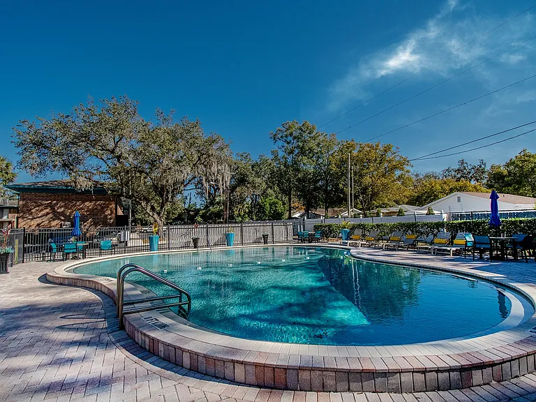 Watermarc Apartments - Swimming Pool