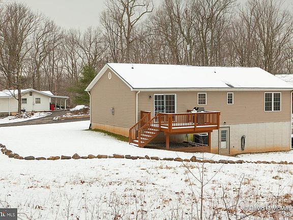 3rd image of 312 Woodchuck Ln