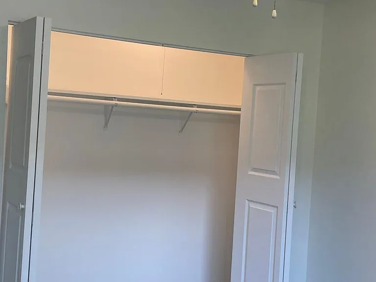 866 Crimson Ct #1-105 — Photo 12