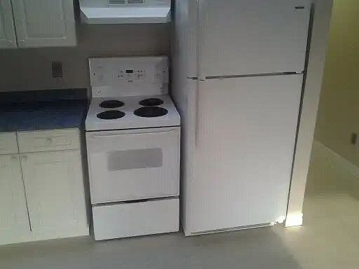 2nd image of 1365 King St N #2