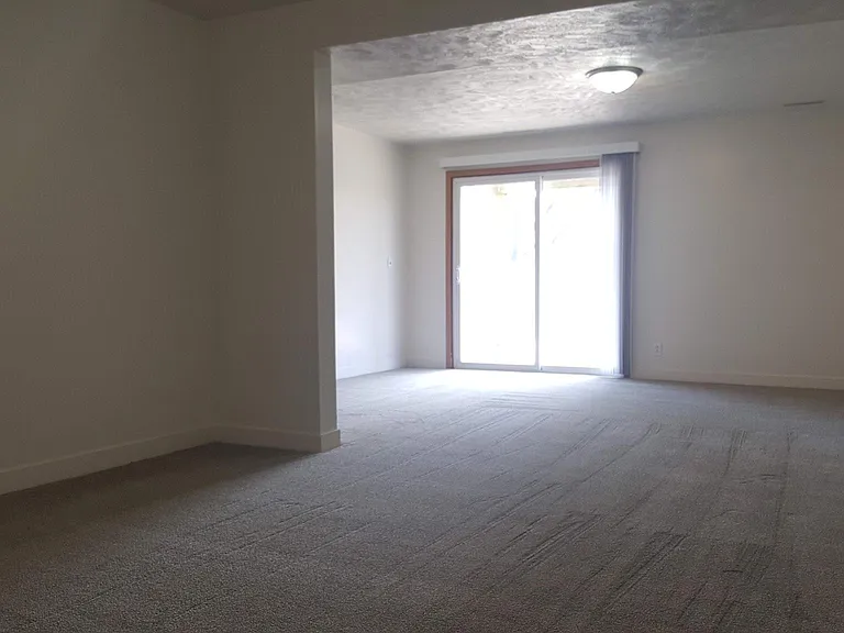 5909 Elkcrest Dr — Photo 18