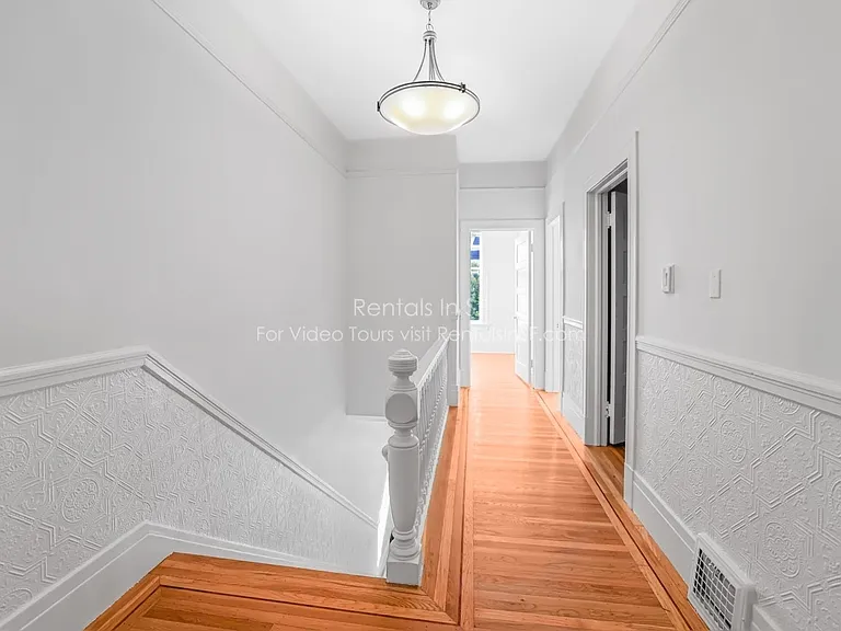 721 Shrader St — Photo 17