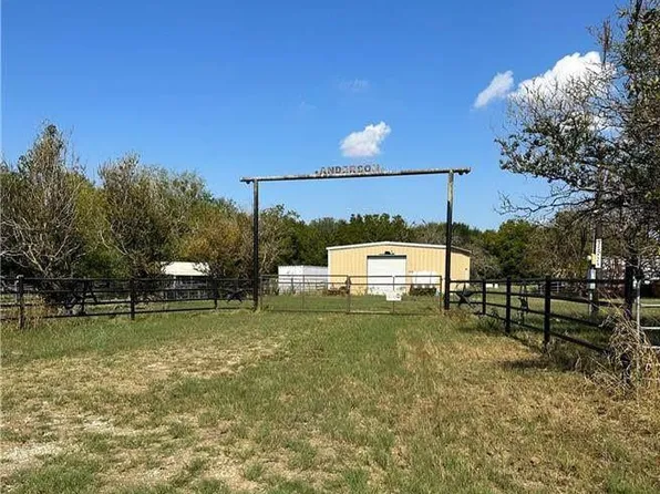 853 County Road 206, Marlin, TX 76629