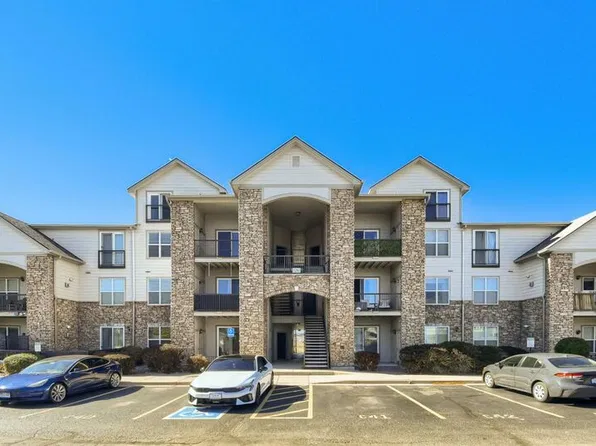7292 S Blackhawk St #2305, Englewood, CO 80112