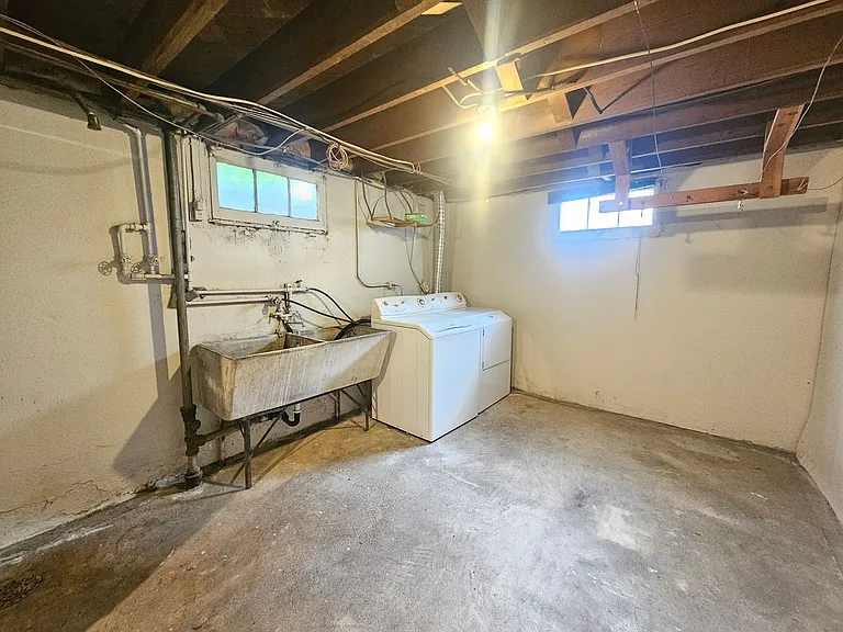 2704 W Garland Ave — Photo 19