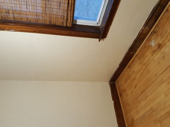 5th image of 4617 S Troy St #1