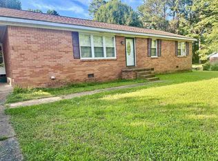 81 N Helms St, Lexington, TN 38351