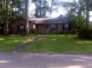 2604 Sunset Dr, Hattiesburg, MS 39402