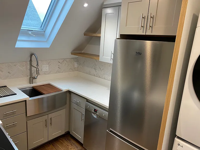 37 Spencer Ave #3 — Photo 9