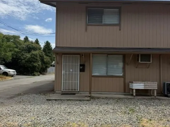 500 SE L St #C, Grants Pass, OR 97526