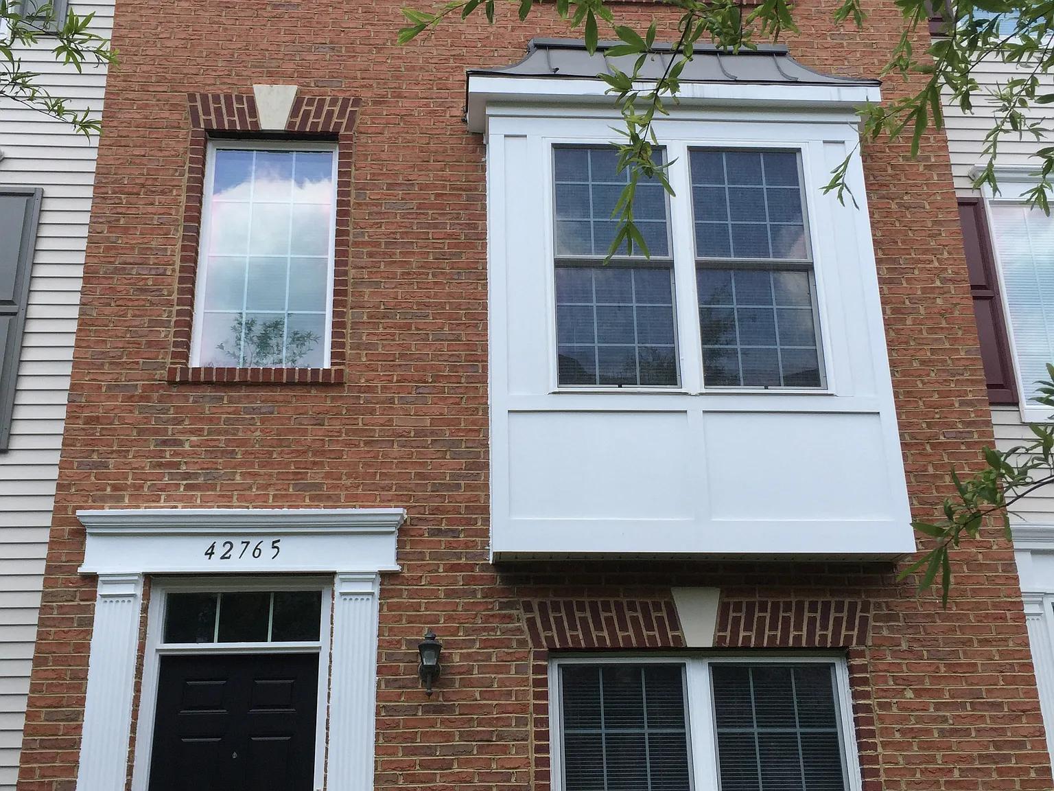 3 bed, 3.5 bath, 1665 sqft, $2,800 — Photo 1