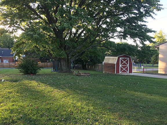Back Yard & Storage Shed
