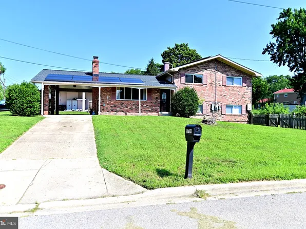 5700 Mansfield Dr, Temple Hills, MD 20748