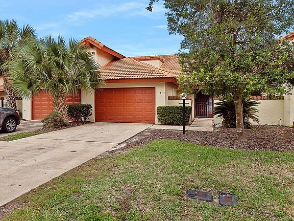 3rd image of 5 Village Cir